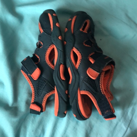 Champion water shoes! - Picture 5 of 5